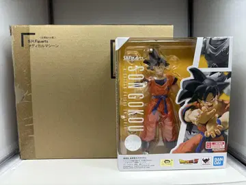 S.H.Figuarts 손오공 메디컬 머신 드래곤볼