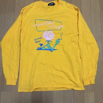 XLARGE 롱 슬리브 티셔츠 꽃무늬