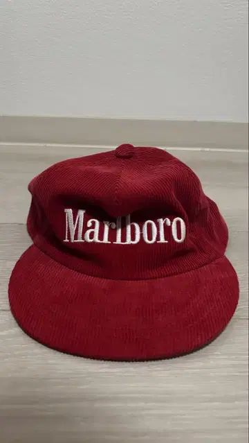 Marlboro 코듀로이 캡 빨간색