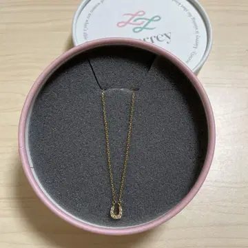 Lierrey 호스슈 목걸이
