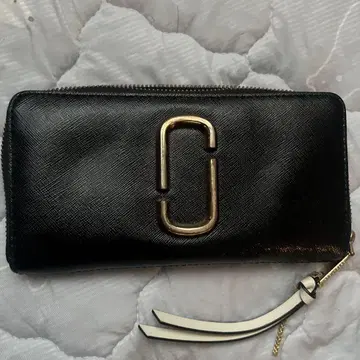 MARC JACOBS 장지갑
