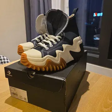 컨버스 한국 한정판 란스 모션 통굽 스니커즈 25cm