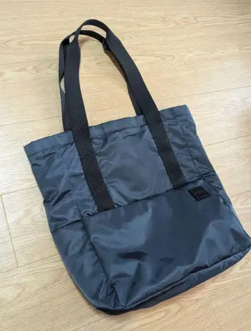 incase 인케이스 나침반 토트백