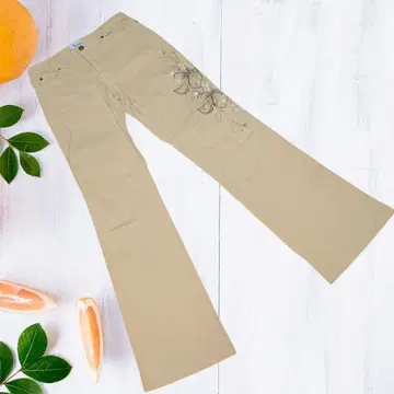MARELLA JEANS SPORT 마레라 치노 팬츠 베이지 자수 꽃