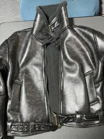 Faded Fake Mouton Jacket black 언더행크