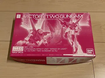 MG 1/100 V2 건담 VerKa용 확장 이펙트 유닛 '빛의 날개'