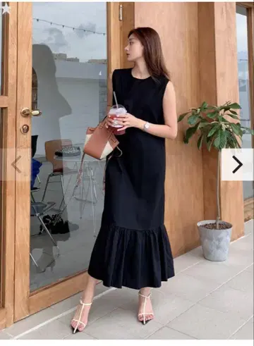 벌스데이 바쉬 린넨 페플라 라무 원피스 블랙