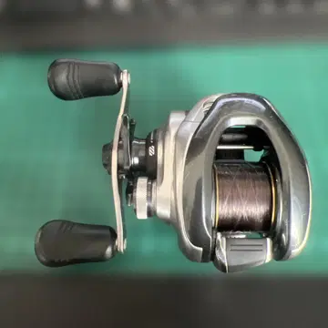 SHIMANO Metanium HG 베이트 릴