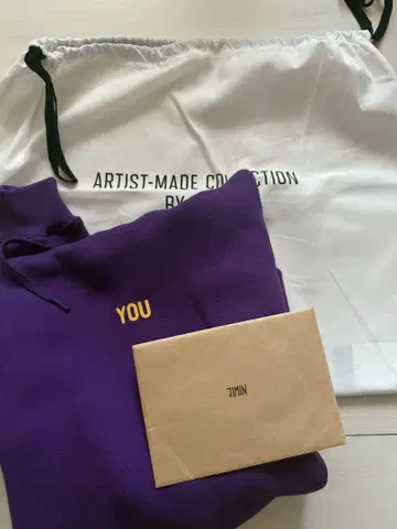 BTS 지민 후드티
