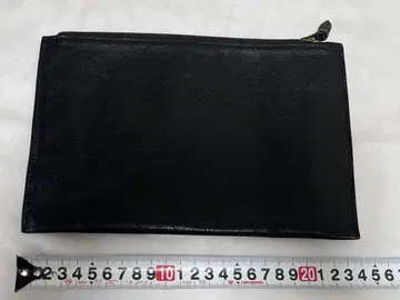 지퍼 파우치 일비종떼 소가죽