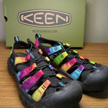 119-60 KEEN 아웃도어 샌들 25.5cm