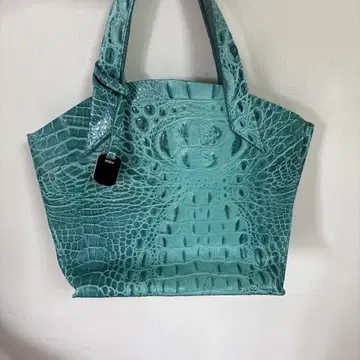 FURLA 크로코 무늬 터콰이즈 블루 핸드백