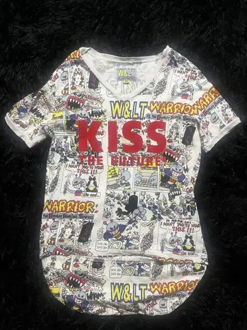 W.&L.T. 'KISS THE FUTURE' T-shirt