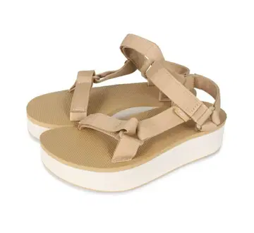 TEVA 스트랩 통굽 디자인 베이지 스포츠 샌들 23cm