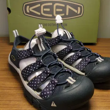 KEEN 아웃도어 샌들 24cm 네이비