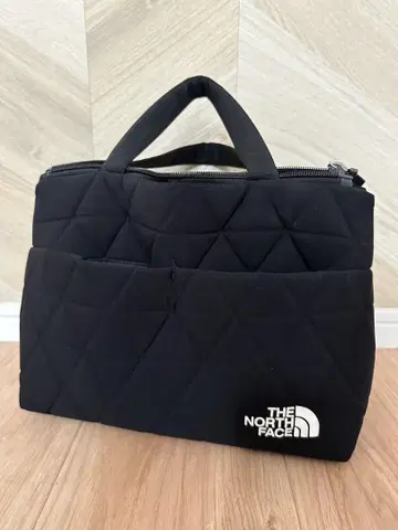 THE NORTH FACE 지오페이스 박스 토트 NM32355 블랙