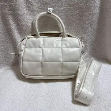 LEPSIM 패딩 보스턴 백