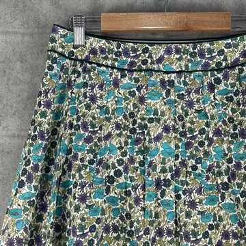 AMACA 아마카 삼양상회 디자인 미디 스커트 플라워 모티브 올 패턴