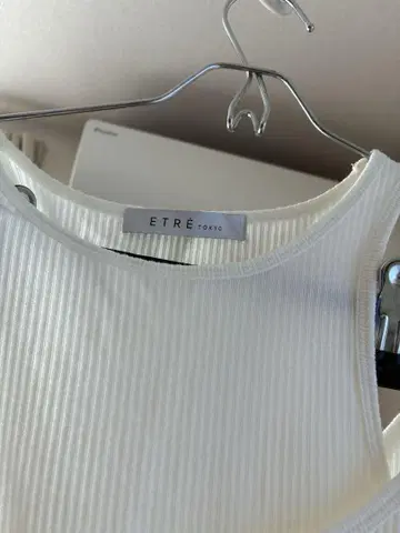 에트레 티셔츠