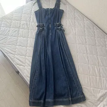 캔디 스트리퍼 BELTED 원피스 데님 플리츠