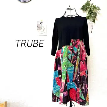 8922-2 TRUBE 아트 디자인 도킹 원피스