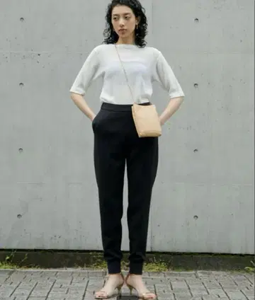 새상품급 윔 가젯 밑단 리브 조거 팬츠 허리밴딩 센터 프레스