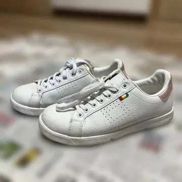 (중고) 아놀드파마 여성용 스니커즈 23cm