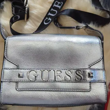 GUESS 숄더백