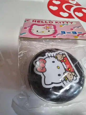 HELLO KITTY 요요 1997년 생산