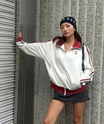 록시 숏 기장 더블 집업 스탠드 카라 라인 맨투맨