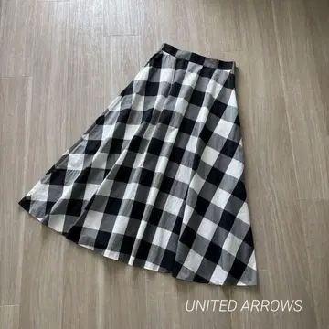 <UNITED ARROWS> FABRICA 플레어 스커트 W