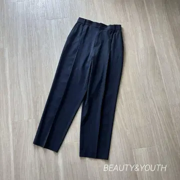 23SS BEAUTY&YOUTH 턱 테이퍼드 팬츠