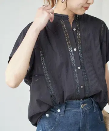 spick&span 케미컬 레이스 프렌치 블라우스