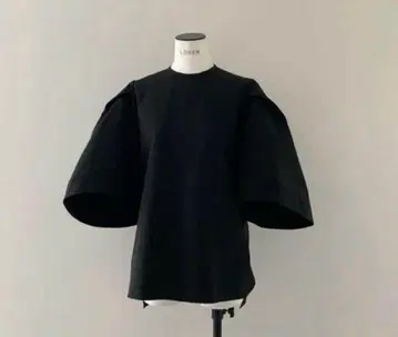 미사용 LOHEN 로헨 벨 슬리브 블라우스