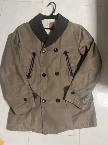 글래드핸드 레어 30년대 매키노 코트