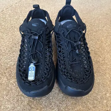 KEEN UNEEK WK 아웃도어 샌들 블랙 사이즈 25.5cm