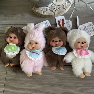 세키구치 몬치치 친구 굿즈 키링 4세트입니다.