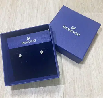 스와로브스키 귀걸이