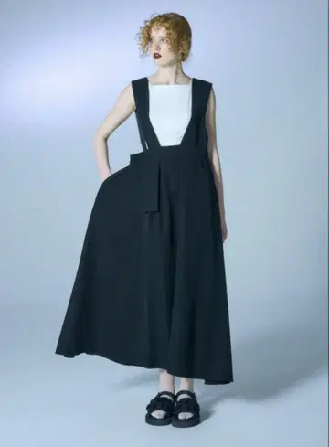 엔폴드 오버롤 스커트