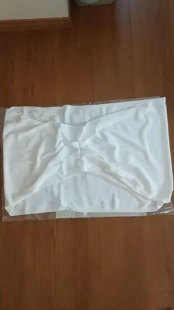 JENNE 니트 반지 케이프 화이트