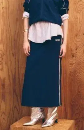 CONVERSE VIS 별주 배색 라인 I라인 스커트