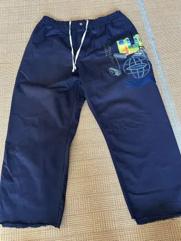 X-LARGE 하의 EMBROIDERY WORK EASY PANTS