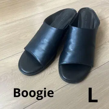 Boogie Woogie 뮬 샌들 블랙