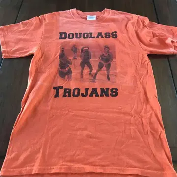 DOUGLASS TROJANS 오렌지 T셔츠