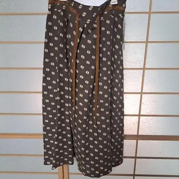 [미사용품] marbee 롱 스커트 허리 70~73cm