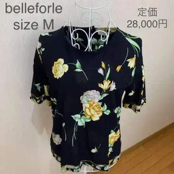 상의 블랙 꽃무늬 반팔 belleforle 벨포레 샌드 M
