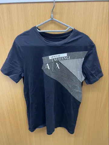 Armani Exchange 네이비 티셔츠