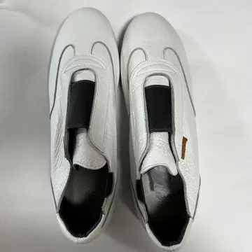 남성용 스니커즈 천연 가죽 새상품 에마 ema neo2 화이트 28cm