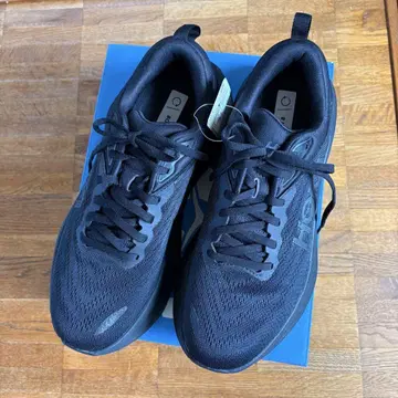 HOKAONEONE BONDI 8 호카 오네오네 본다이8 26.5cm