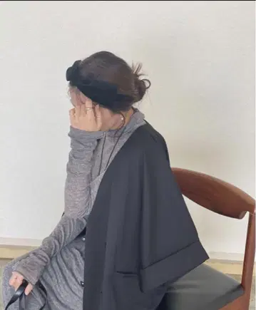 아가우드 블랙 헤어밴드 리본 디자인